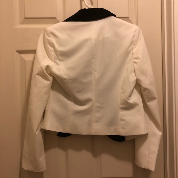 Forever21 black and white suit jacket - Picture 4 of 4
